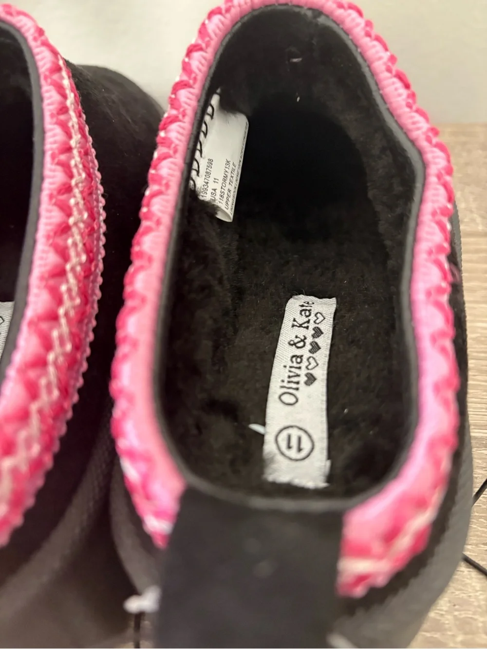 Olivia & Kate Girls Black Suede Slip-On Mule Shoes with Pink Trim Size 11 - New